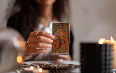 Tirada de Acompañamiento Mensual con el Tarot